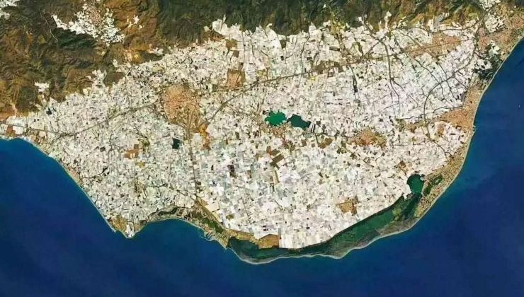 almeria desde espacio