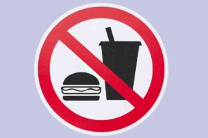 vietato junk food