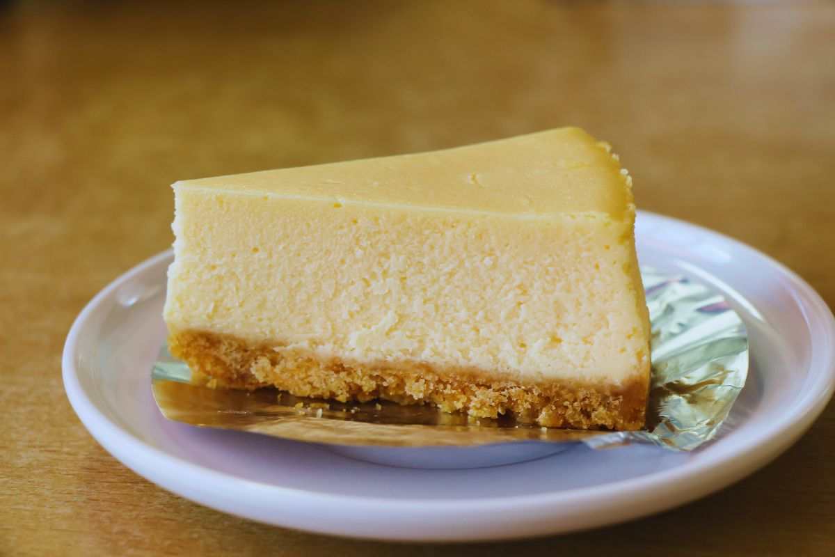 cheesecake su un piatto